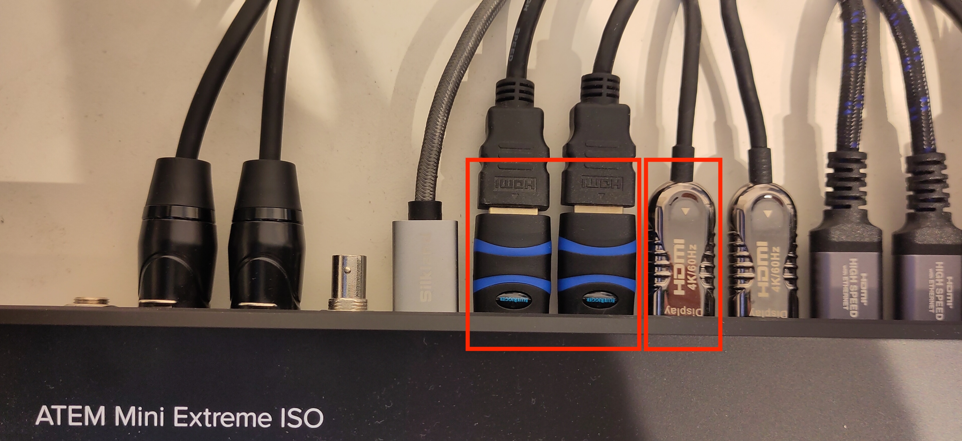 A Raspberry Pi Zero Broke the Tally Light of my Blackmagic Camera